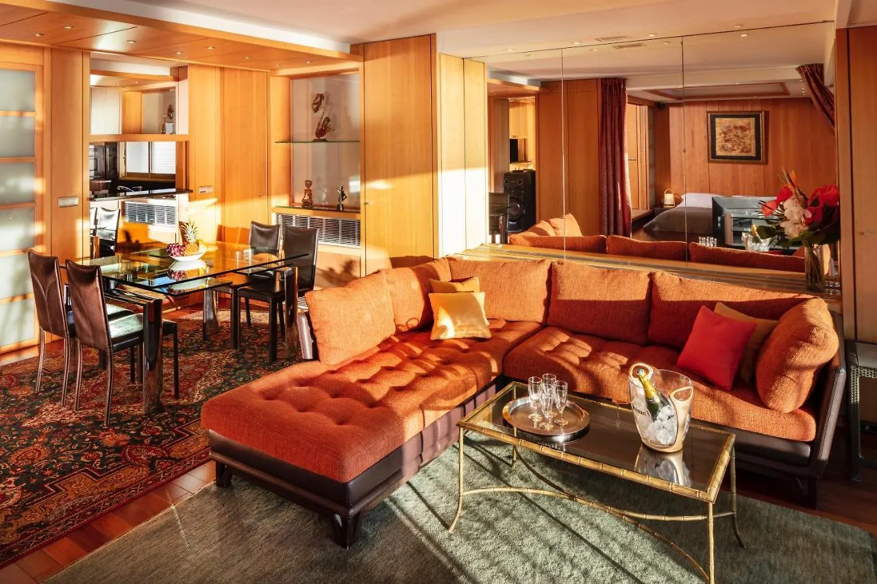 Apartament Rabelais Cannes 0*,